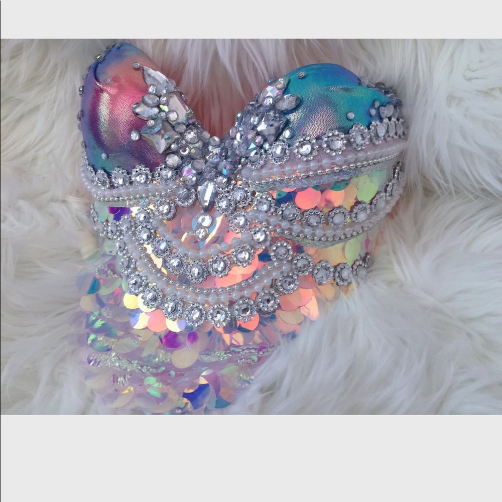 Mermaid Rave Bra top - Picture 6 of 6